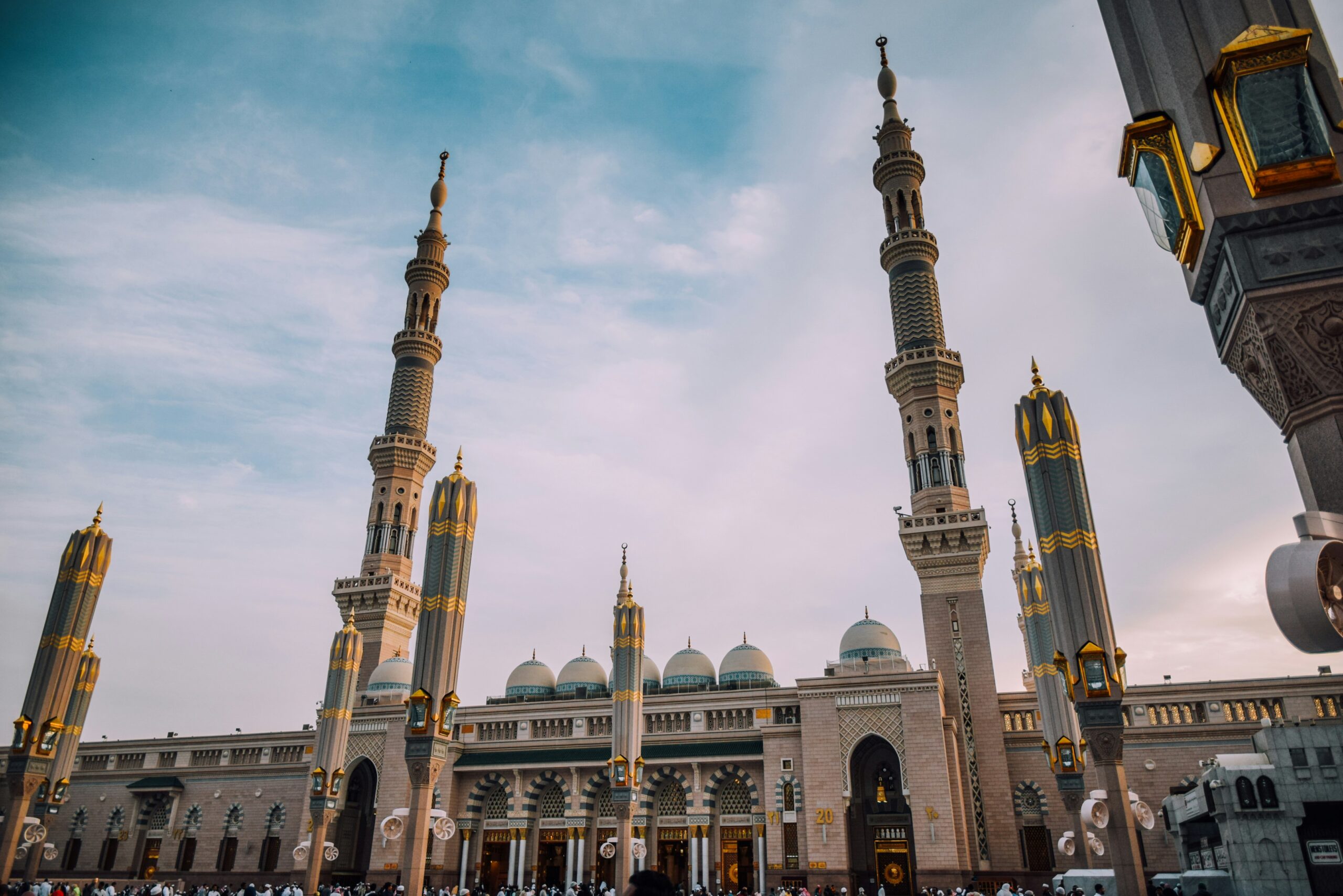 yasmine arfaoui qbvAboqHkBg unsplash scaled